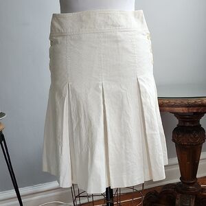 French Connection Cream A-Line Pleated Skirt